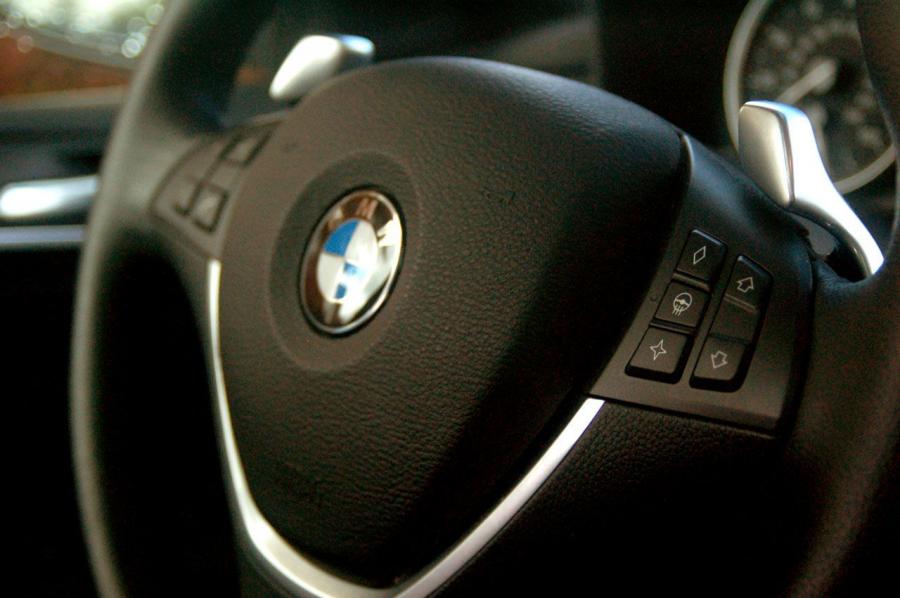  BMW X6 XDrive 3.5i 2008 года  (фото 18 из 44)